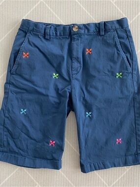 Vineyard Vines Breaker shorts with embroidered crossed fish bones Boy’s Size 18